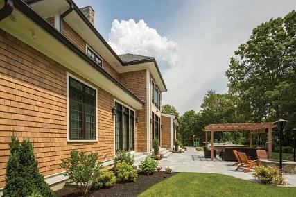 CertainTeed Exterior Products - Cedar impressions siding