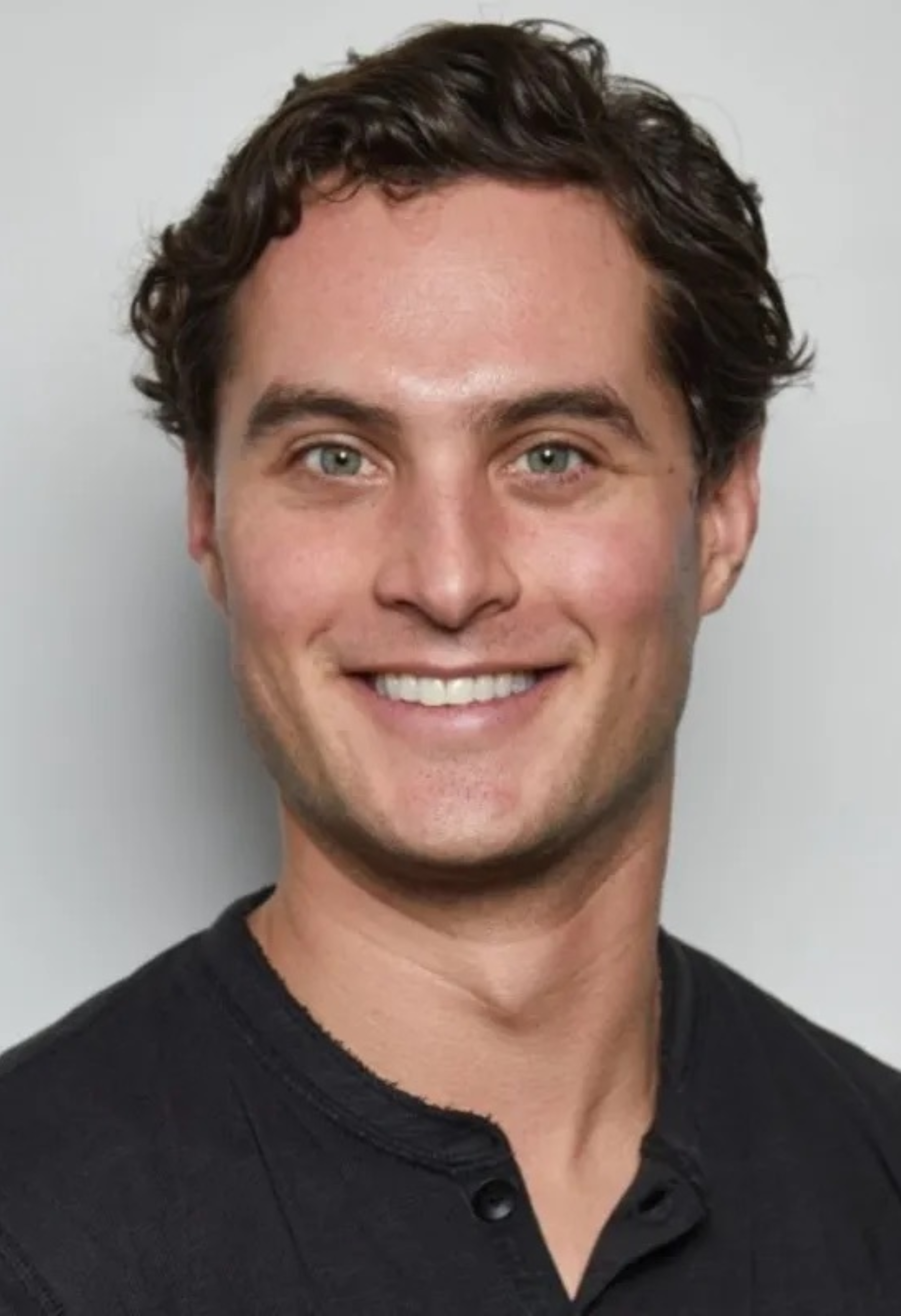 Aaron Weinstein - headshot