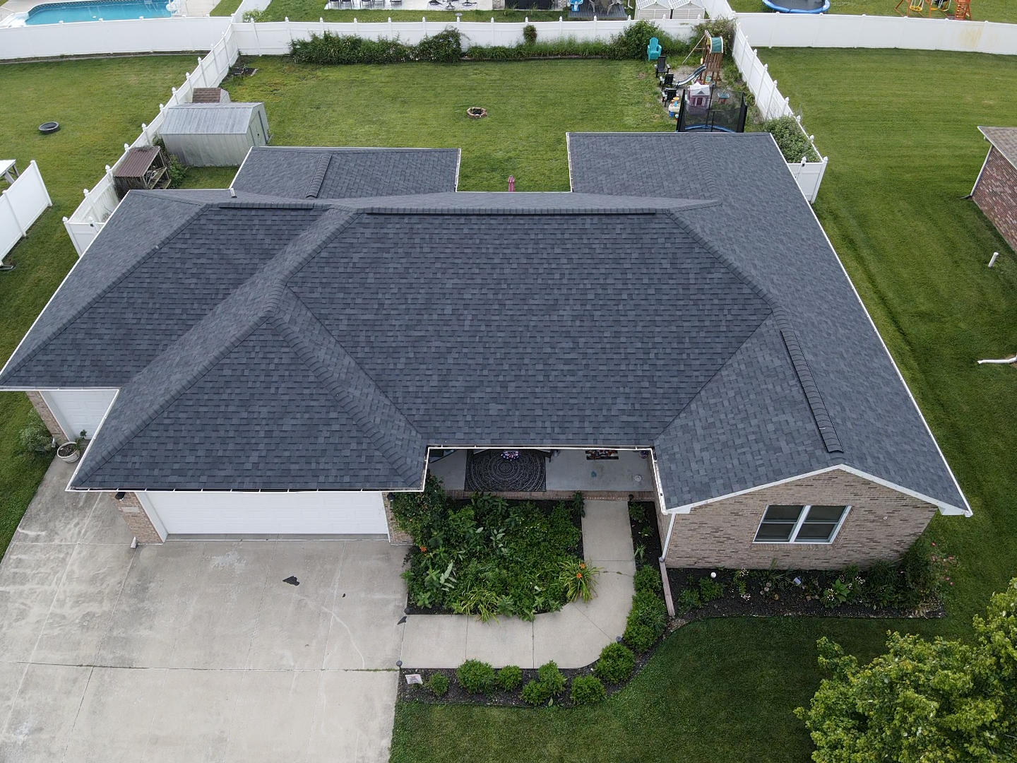Royalty Roofing - example 3