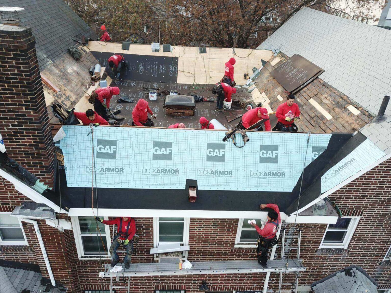 Royal Renovators Inc - Professional Roof Installation Services in Brooklyn