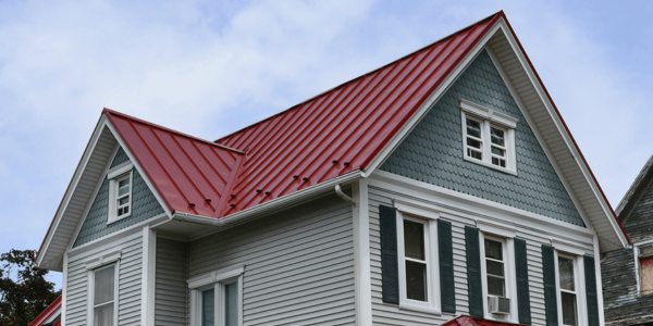 A standing seam option built for strength and curb appeal