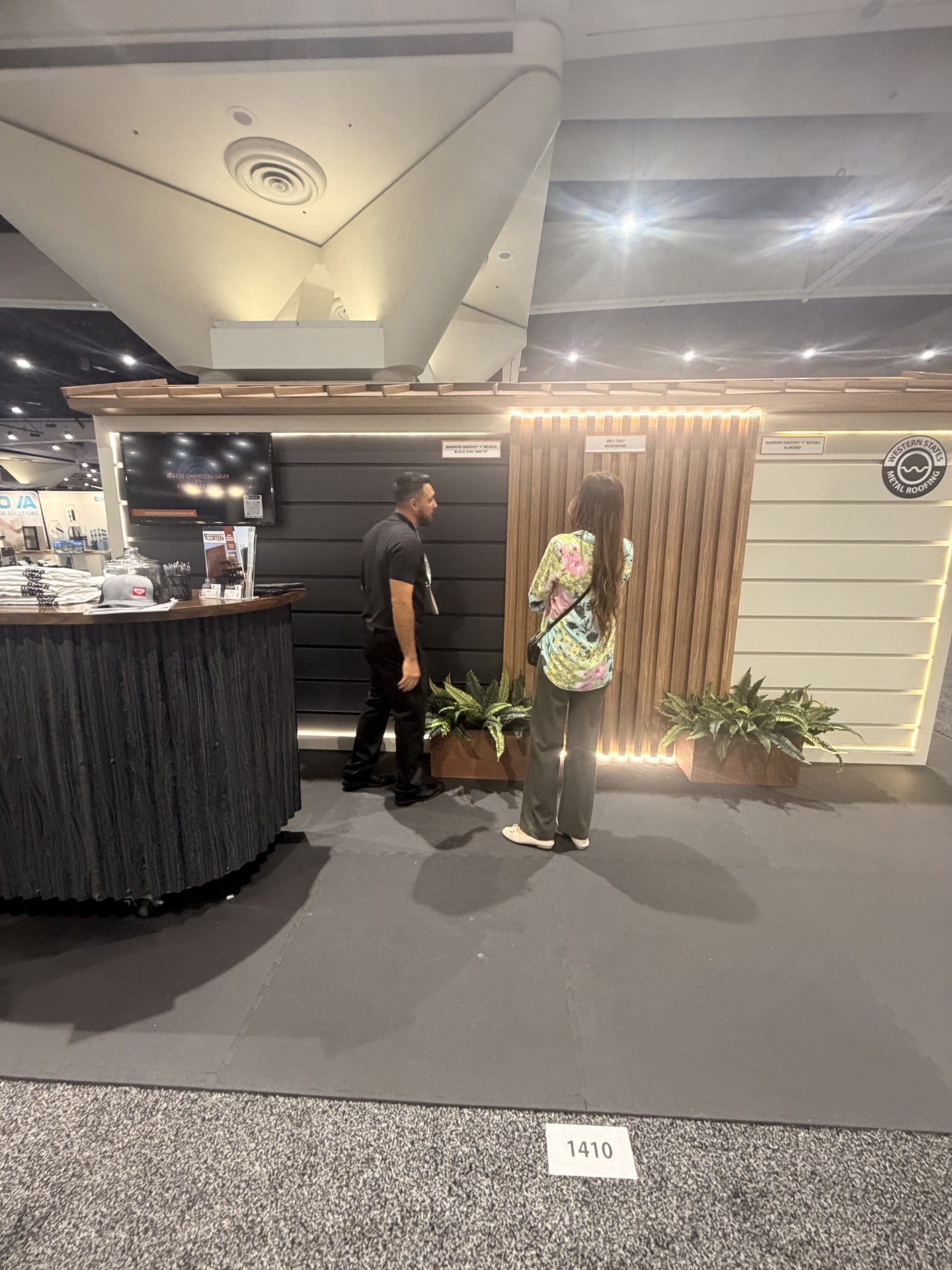 Western States Metal - AIA 2026 booth meet 2